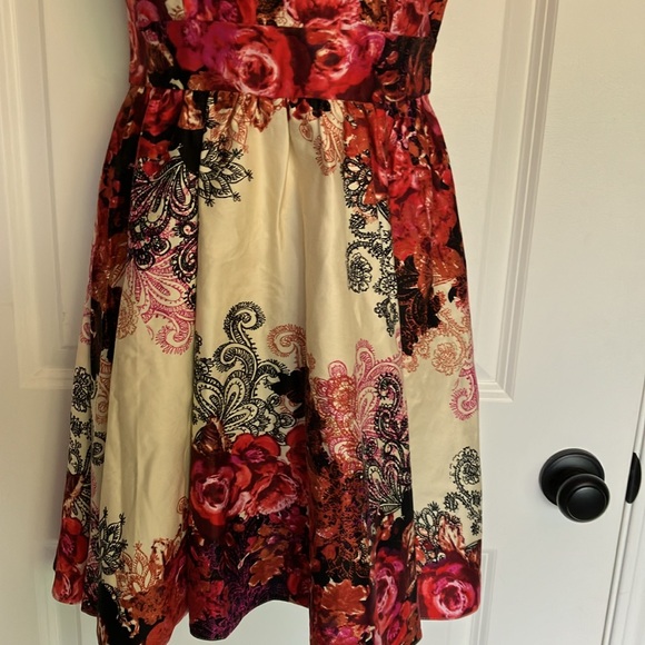 Simply devine Audrey Hepburn inspired Lady Vintage - Picture 5 of 16